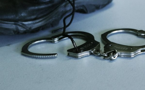Hand-cuffs