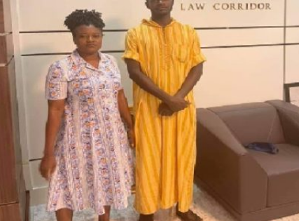 BREAKING: DSS releases two Igboho aides after 114 days in custody