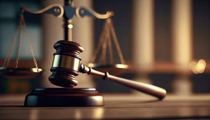 court gavel 1