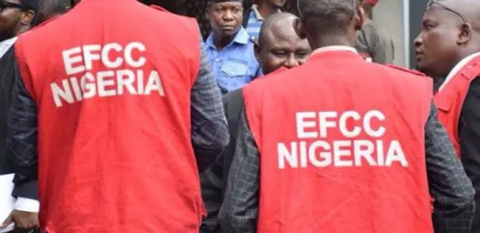 Arik trial: No financial gains traced to Ex-AMCON boss, Kuru, Ilegbodu – EFCC witness
